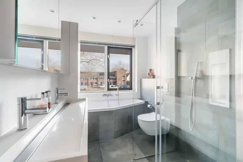 Huis te koop Poortugaal 4 slaapkamers luxe keuken tuin