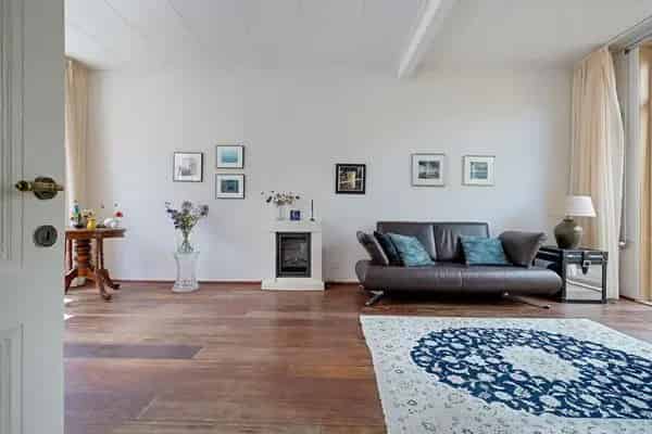 Halfvrijstaande woning Sneek: Royale tuin nabij centrum