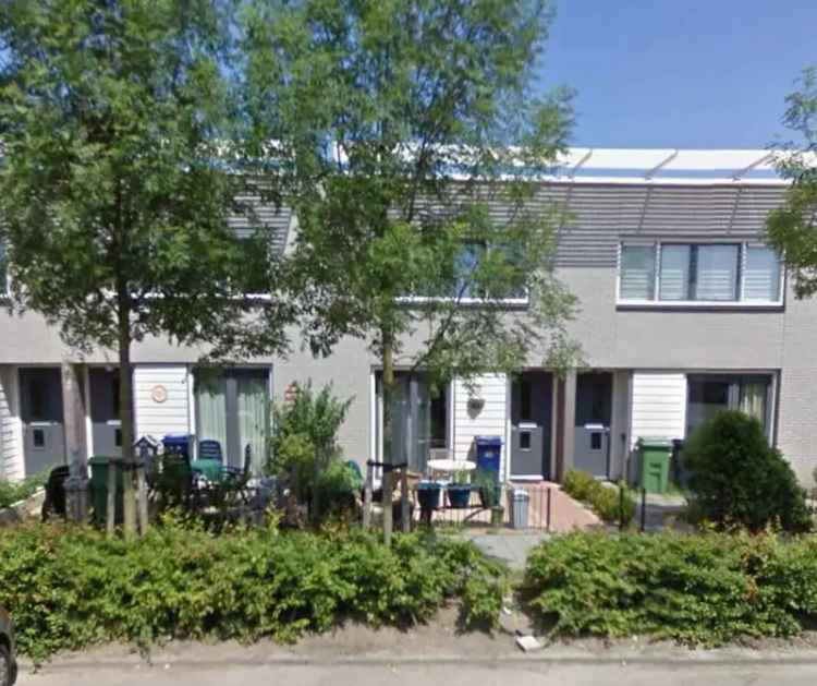 Ruime Tussenwoning Almere Eilandenbuurt 3 Kamers