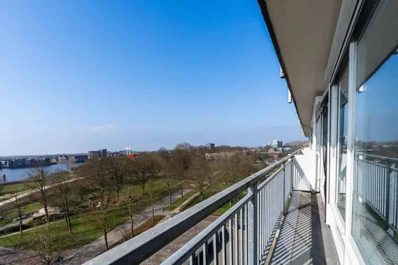 Ruim 1-kamerappartement Zwolle met Uitzicht