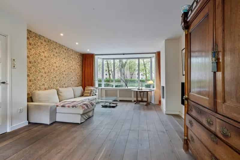 Tweekapper Boeimeer Breda 4 slaapkamers jaren 50