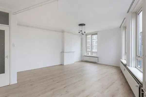 3 Kamer Hoekwoning Rotterdam Witte de Withstraat 74m2 Balkon