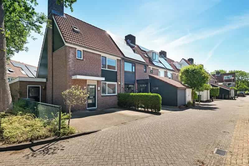 Huis te koop: Graaf Albrechtlaan 1 2114 DJ Vogelenzang | Funda