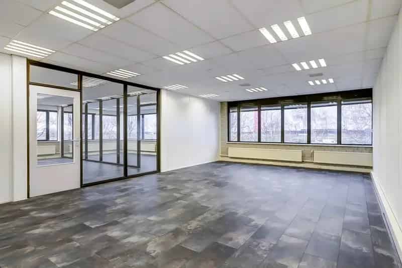 Kantoorruimte Schiphol 350m² te huur Direct beschikbaar