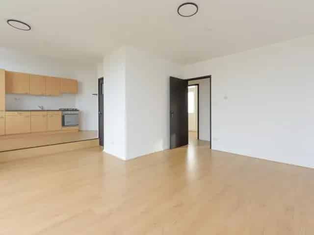 3-Kamer Appartement Loosduinsekade Den Haag  Woningdelers