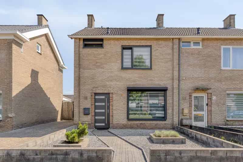 Tweekapper Sint Willebrord 3 slaapkamers Garage Tuin