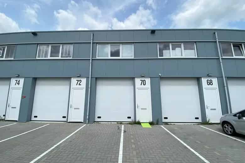 40 m2 Bedrijfsruimte te Huur Almere Buiten