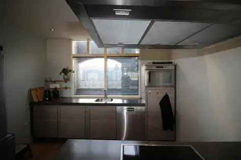 3 Kamer Appartement 97m2 Almere Centrum Balkon NS Station
