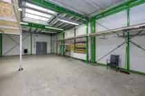 244 m2 Bedrijfsruimte te Huur Dirksland