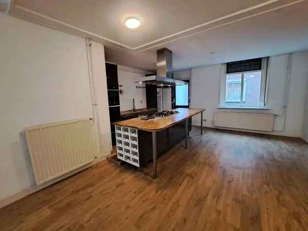 Herenhuis 7 slaapkamers Bergen op Zoom