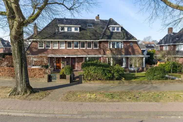 Jaren 30 Villa Bussum 4 slaapkamers tuin garage