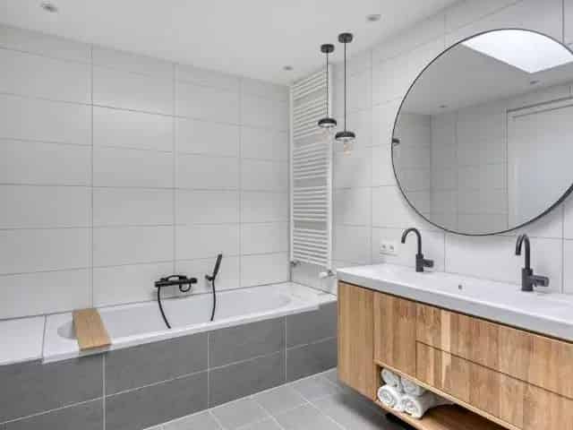 Moderne Gezinswoning te Huur Almere Poort 190m²