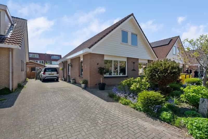 Bungalow te koop Bleiswijk 3 slaapkamers 2 badkamers tuin garage