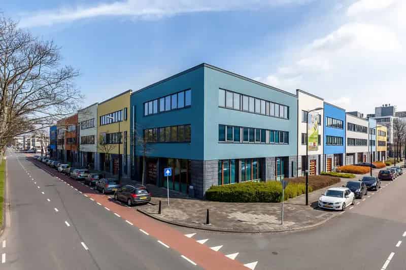 Kantoorvilla s te huur in Rijswijk Businesspark Plaspoelpolder