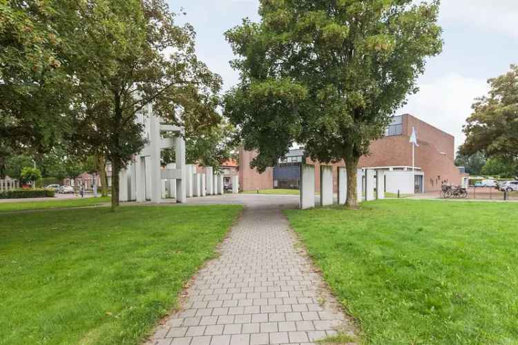 Kantoor Venray | Zoek kantoren te huur: Kennedyplein 18 5801 VH Venray [funda in business]