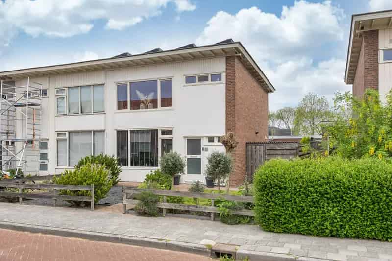 Huis Te Koop , 25, Samuel van Haringhouckstraat, Bolsward, Fryslân