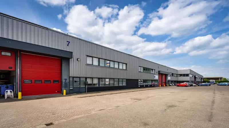 Bedrijfshal Deventer 1450m2 te Huur