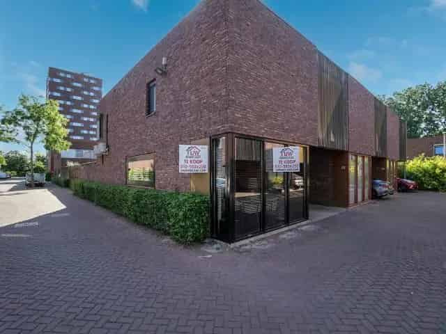 Luxe Gerenoveerde Hoekwoning Hoogvliet