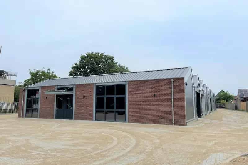 Bedrijfshal te Huur Veldhoven 114m2  A2 N2 A67