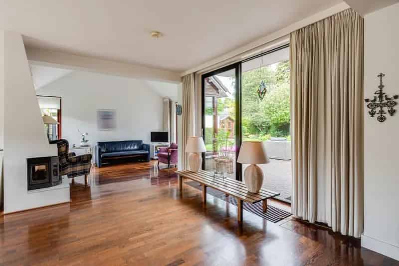 Huis te koop Baarn 5 slaapkamers grote tuin