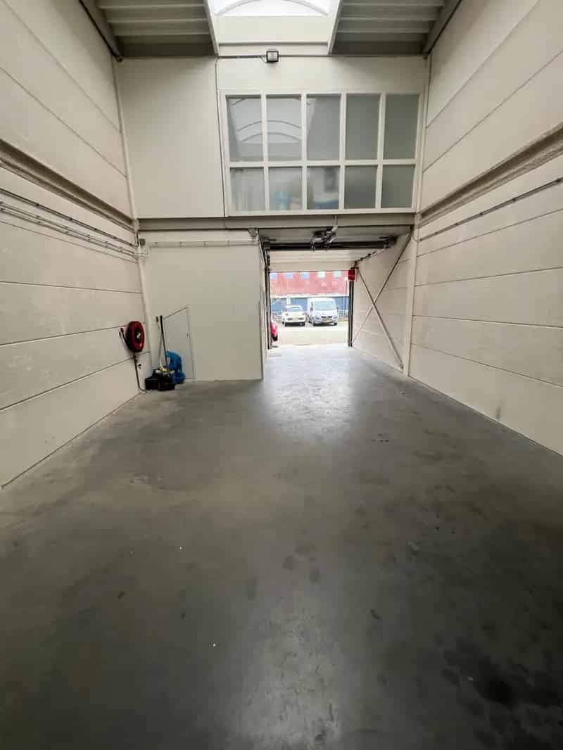 Bedrijfshal Soest | Zoek bedrijfshallen te koop: Koningsweg 2-07 3762 EC Soest 