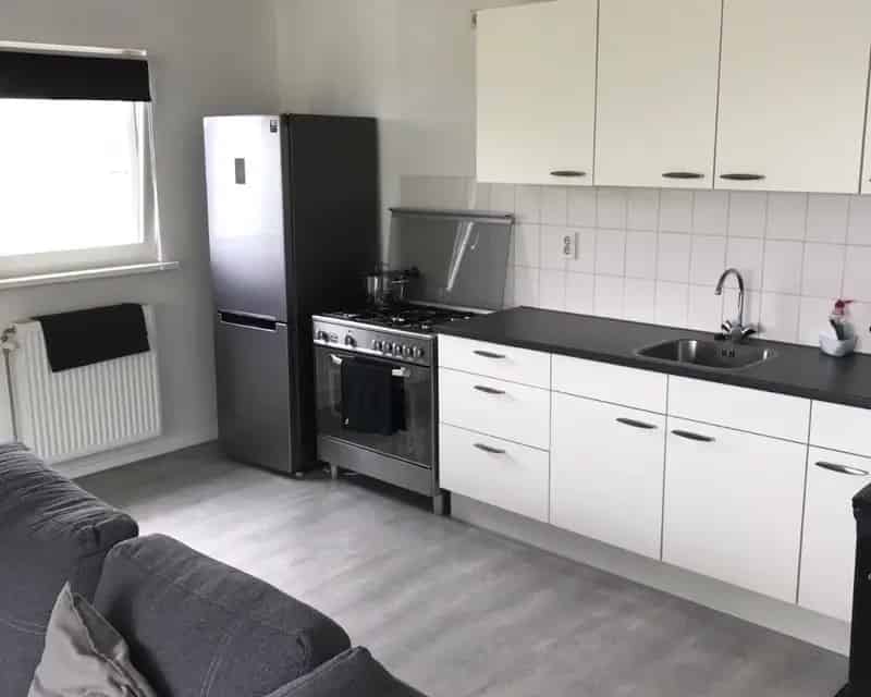 Kamer Rotterdam Hillegersberg 14m2 Gemeubileerd Nabij OV