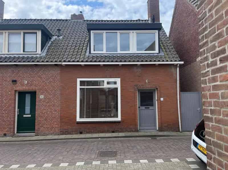 Strandhuisje nabij strand Gerenoveerd 2020 Zomerhuis Tuin
