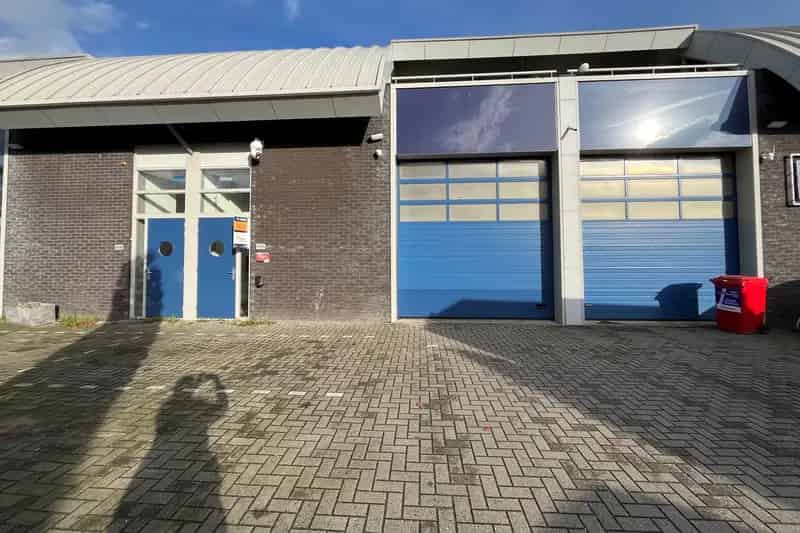 Bedrijfshal te huur Eemnes 244m2 A1