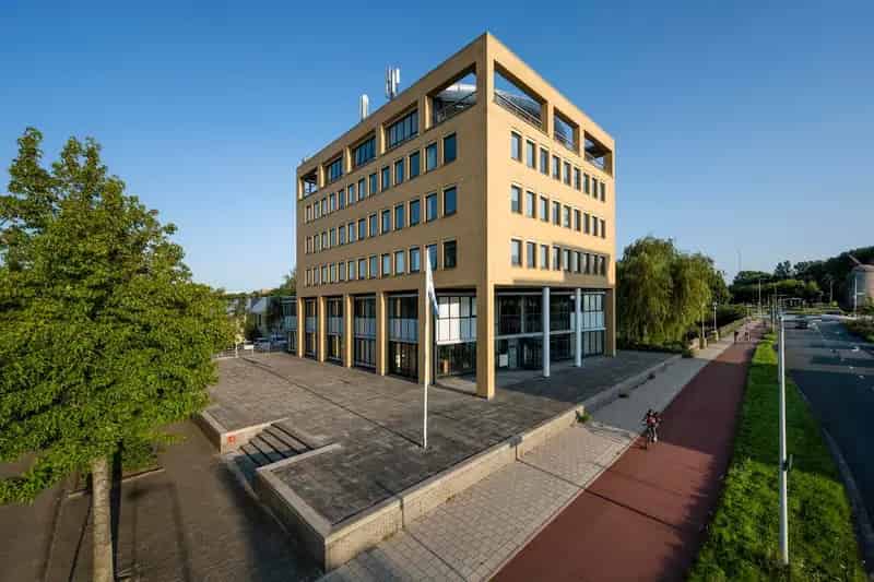 Kantoorruimte Amsterdam Anderlechtlaan 2914m2 te huur