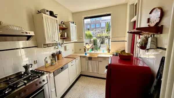 Te Huur: Gezinshuis Lippe-Biesterfeldweg Den Haag