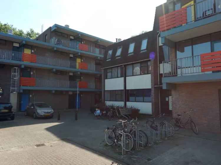 Appartement Beijum: Rustig gelegen nabij winkels en openbaar vervoer