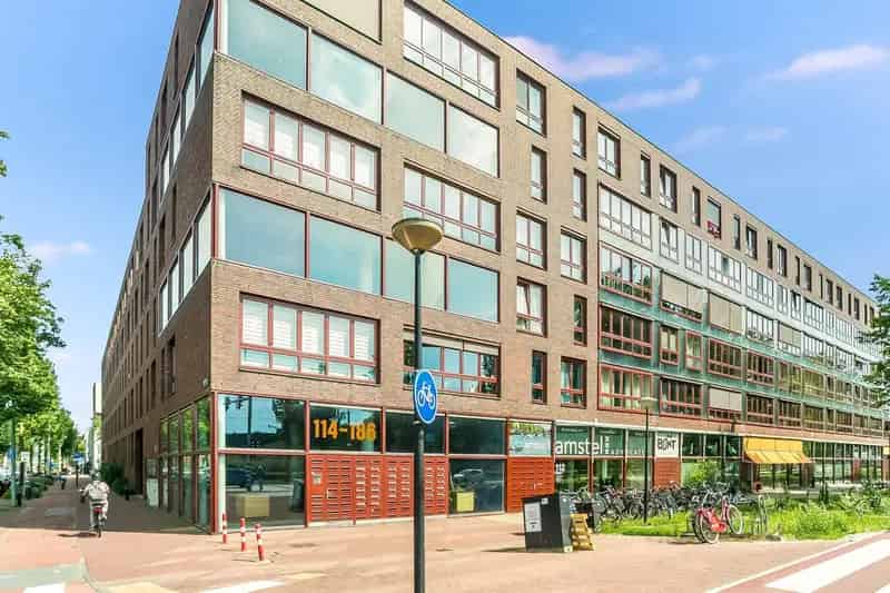 Luxe appartement Zeeburg 125m2 Dakterras Parkeerplaats