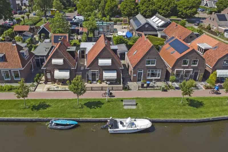 Vrijstaande woning Workum aan het water 3 slaapkamers moderne keuken