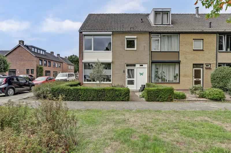 Huis te koop: Jasmijnstraat 1 4921 HT Made | Funda