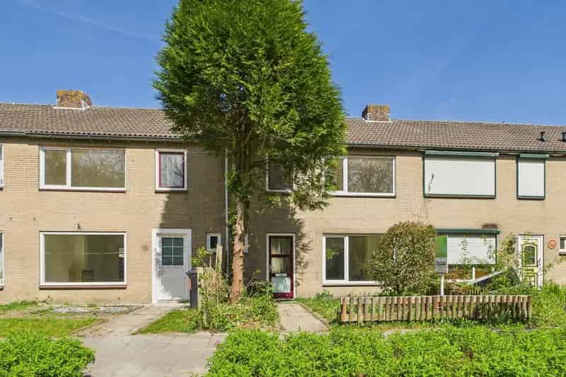 Instapklare Tussenwoning Sluiskil Diepe Tuin Gerenoveerd
