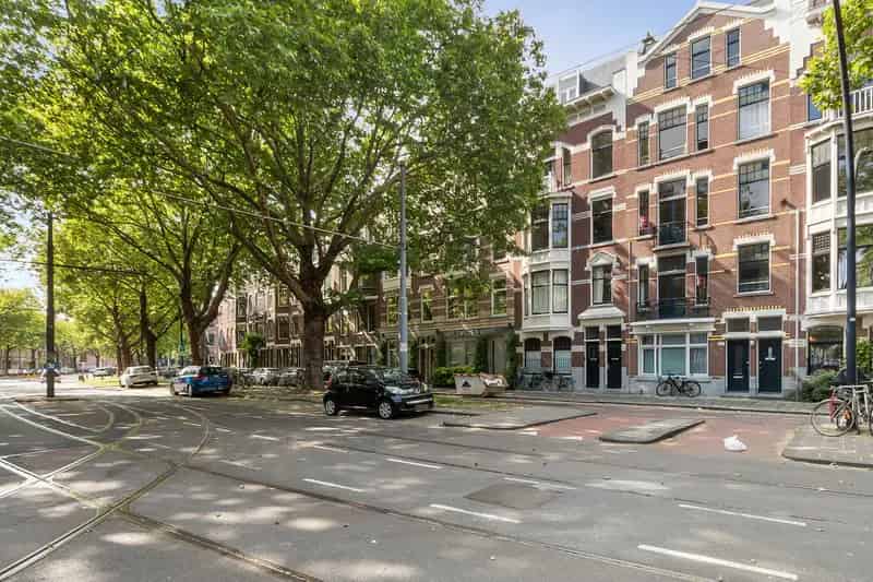 2-Kamerappartement Rotterdam Mathenesserlaan: Licht Ruim Authentiek