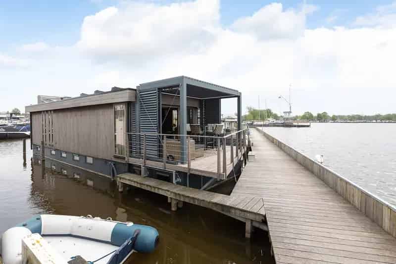Luxe Woningboot Loosdrechtse Plassen 93m2
