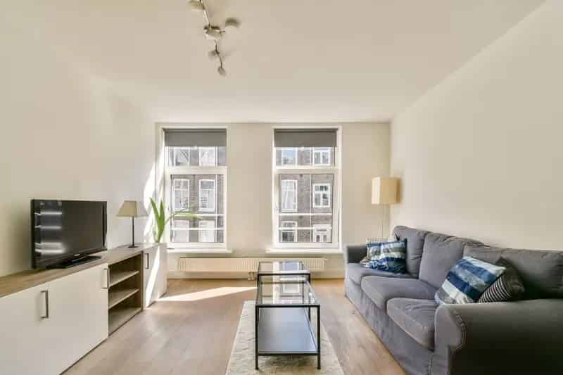 2 Kamer Appartement Oud West Amsterdam gerenoveerd 36m2