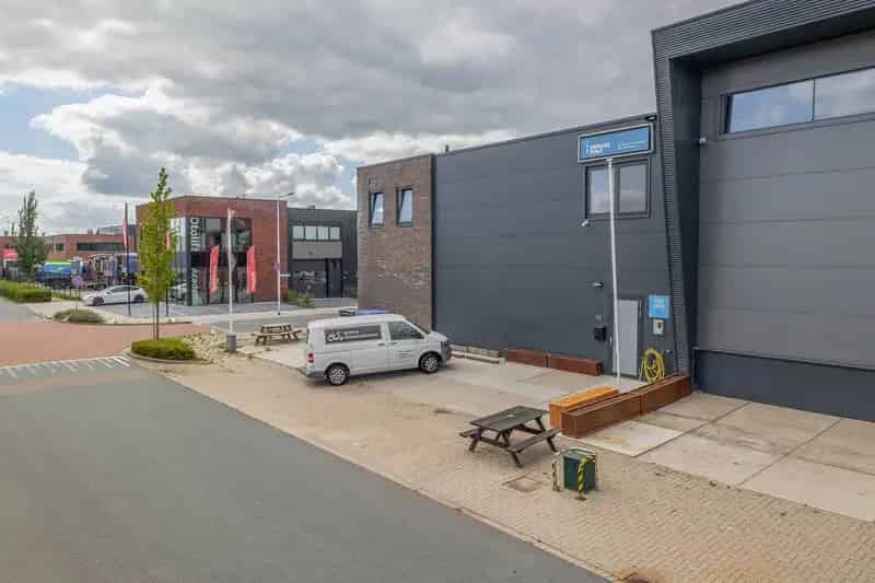 Bedrijfshal Bergambacht | Zoek bedrijfshallen te huur: Smederijstraat 12 2861 GP Bergambacht 