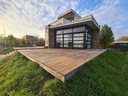 3 Slaapkamers Huis 292m² Almere - Luxe Villa met A++ Energielabel