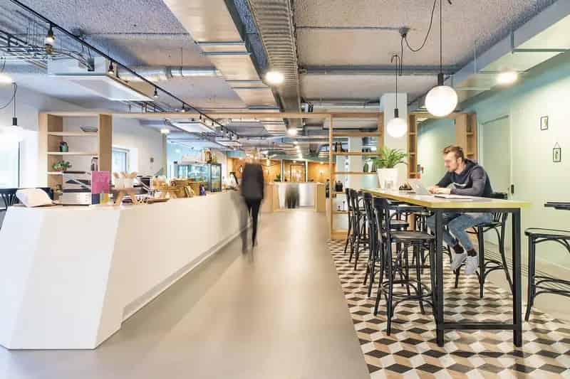 Kantoorruimte Amsterdam Schinkel te huur 930m²