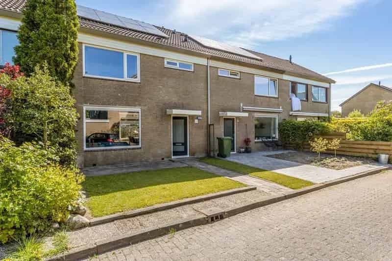 Huis Te Koop , 49, De Grouw, Leek, Groningen
