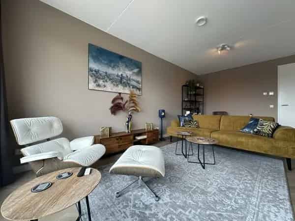 Modern 3-kamer appartement Rotterdam Brouwhuisstraat