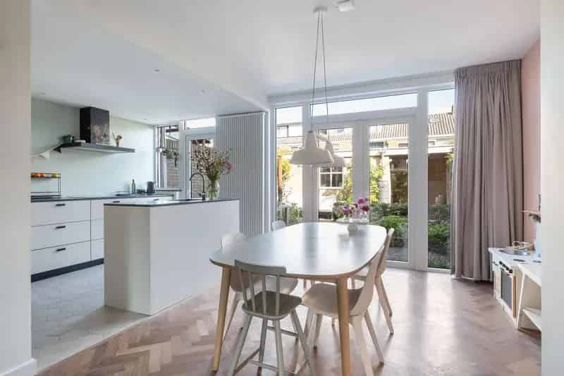 Huis te koop De Bilt 5 slaapkamers 139m2 gerenoveerd