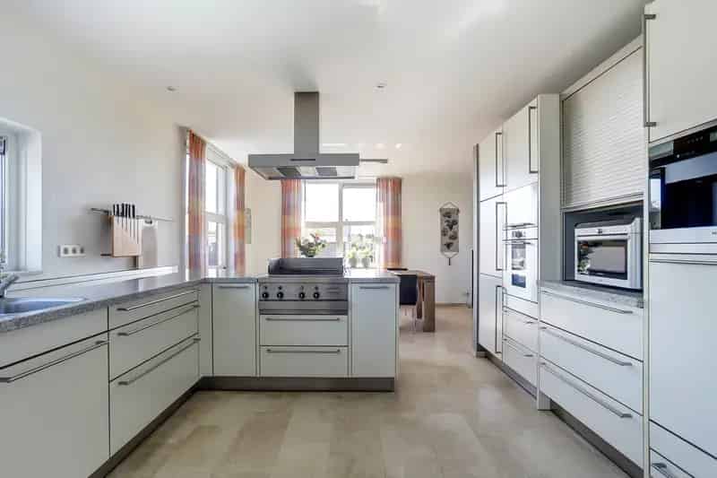 Luxe Villa Katwijk 4 slaapkamers zwembad souterrain