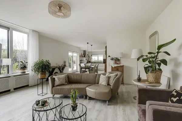 Moderne Villa 198m2 4 slaapkamers Moordrecht