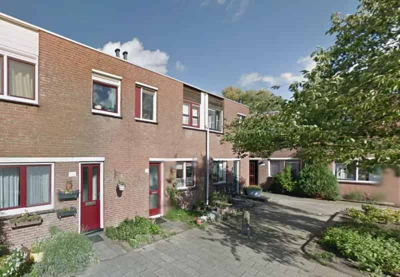 Huis Te Huur , 331, Doctor J. Presserstraat, Den Haag, Zuid-Holland