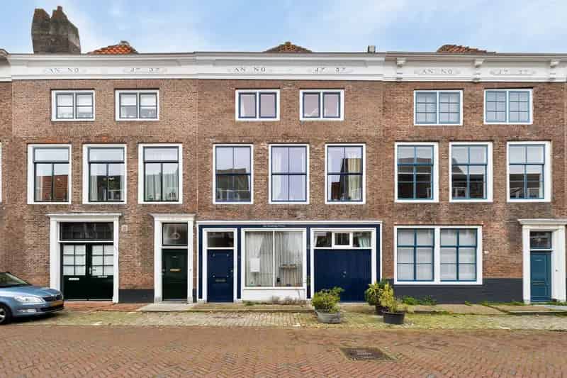 Rijksmonument Middelburg 1737:  Authentiek & Modern Comfort