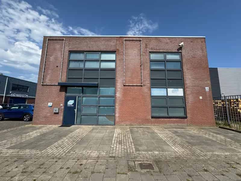 Bedrijfshal te koop Zaandam 160m² Westerspoor Zuid