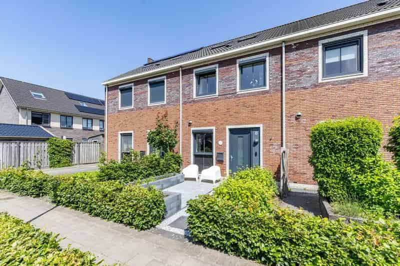 Luxe gezinswoning 3 slaapkamers Swanenburg 8